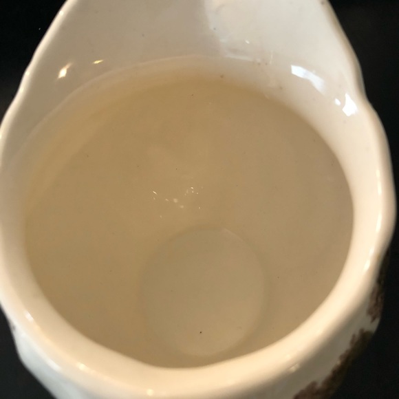 Vintage Johnson Brothers The Old Mill Pattern Creamer. - Picture 8 of 11